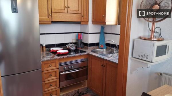 Apartamento entero de 2 dormitorios en Benidorm