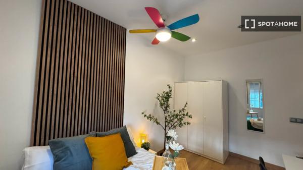 Magnífica habitación en alquiler situada en Madrid