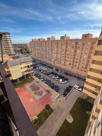 Piso en avenida de Alcalde Lorenzo Carbonell, 32