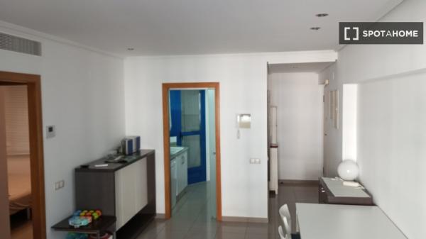 Apartamento entero de 2 dormitorios en Alboraia