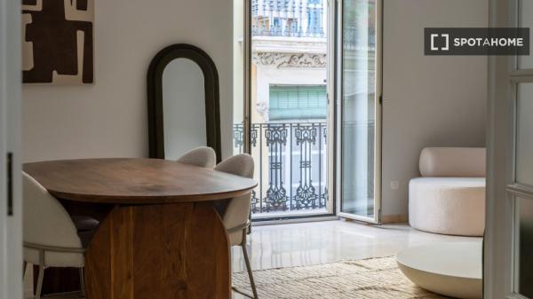 Apartamento de 2 habitaciones en alquiler en València