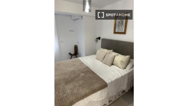 2-bedroom apartment for rent in València