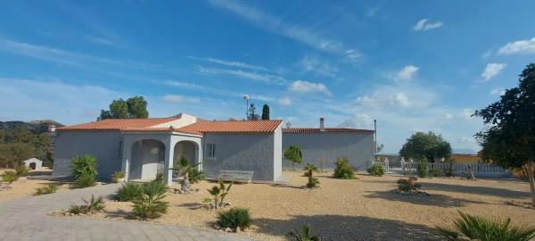 Casa independiente en calle Rosinets, 6