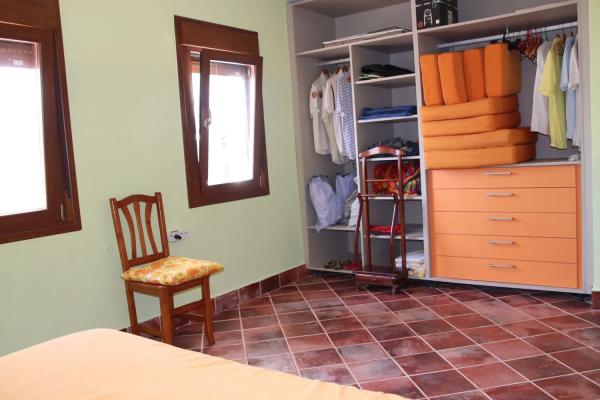 Chalet adosado en calle Balandro, 6