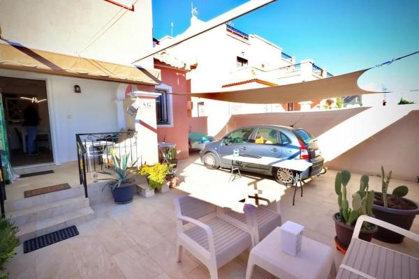 Chalet adosado en calle Ebro