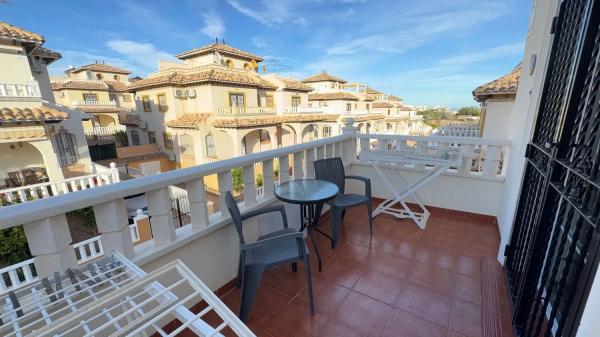 Chalet en Barrio Lomas de Cabo Roig-Los Dolses