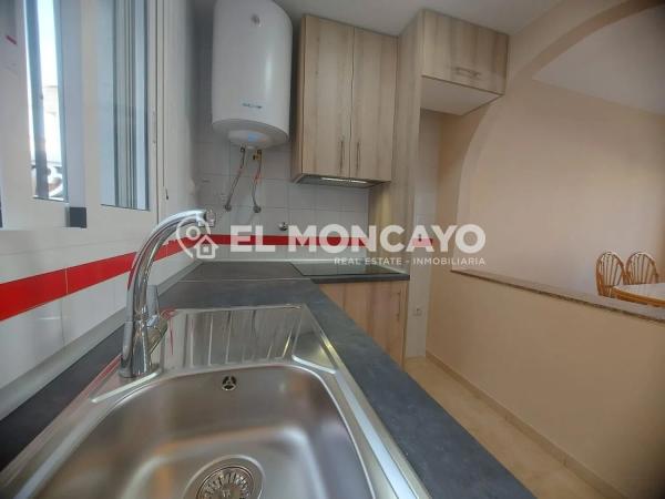 Chalet adosado en calle Neptuno