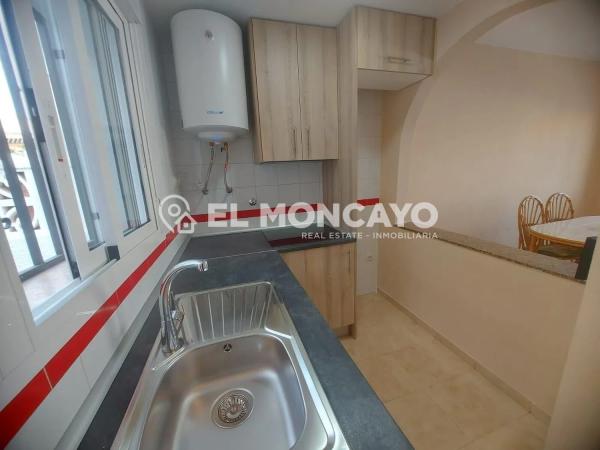 Chalet adosado en calle Neptuno