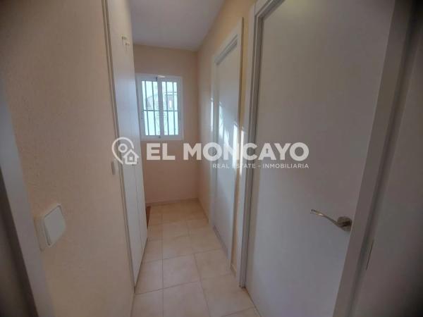 Chalet adosado en calle Neptuno