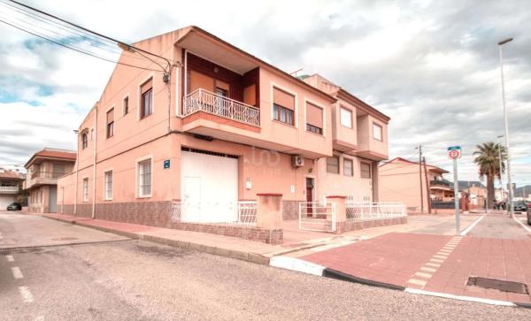 Chalet en calle Loto, 12 -98