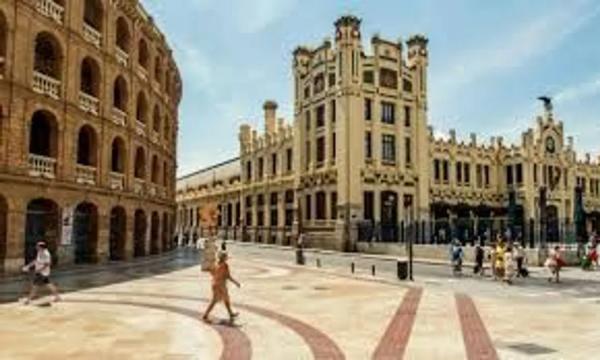 Casa independiente en calle Mayor de Ramón y Cajal