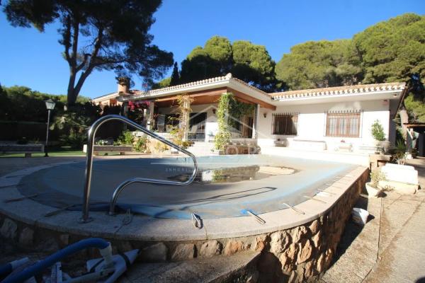 Chalet en Barrio Lomas de Cabo Roig-Los Dolses