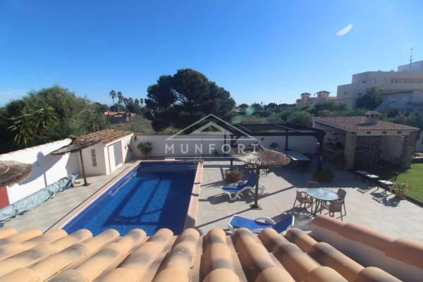 Chalet en Barrio Lomas de Cabo Roig-Los Dolses