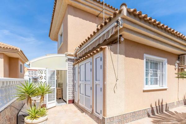 Casa independiente en calle Alcazaba, 25