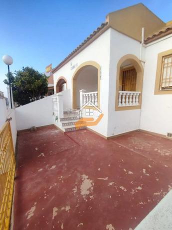 Chalet en Barrio La Siesta - El Salado - Torreta