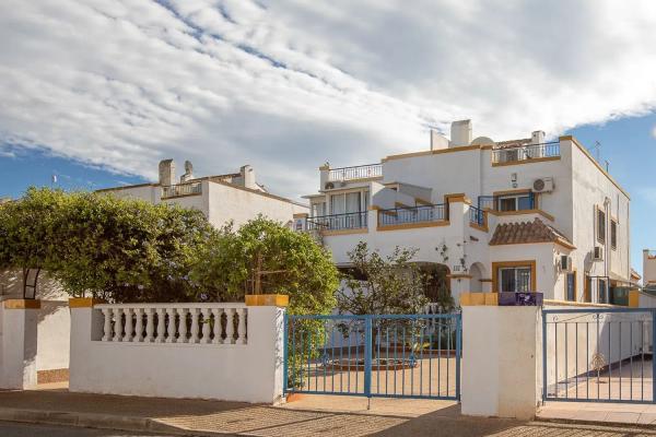 Chalet adosado en calle Joaquín García Sánchez