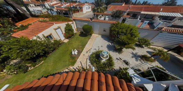 Casa independiente en avenida de las Gaviotas