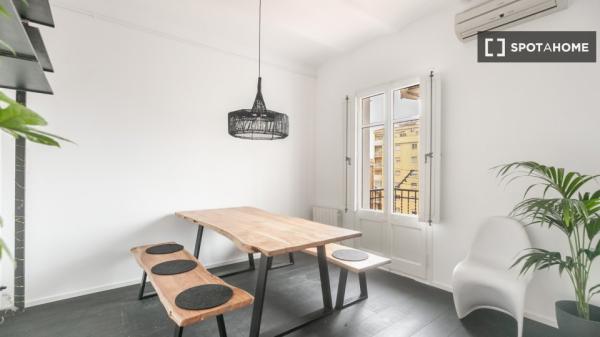 Magnifique appartement dans la rue Provença