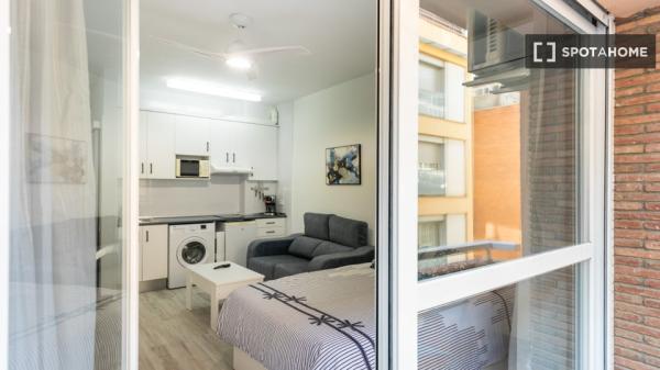 Apartamento amueblado moderno en Les Corts