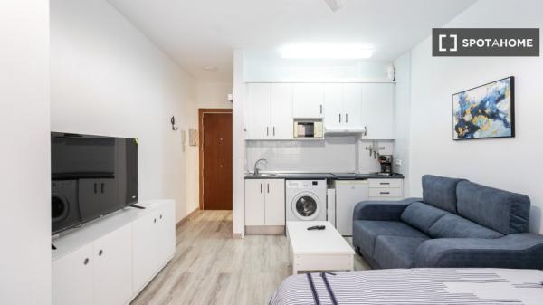 Apartamento amueblado moderno en Les Corts