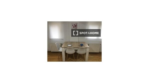 Apartamento tipo estudio en alquiler en Santander