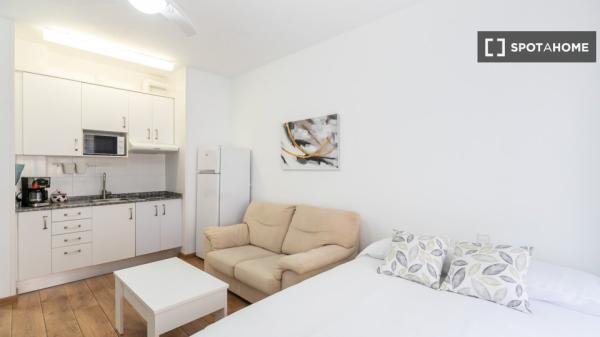 Apartamento amueblado moderno en Les Corts