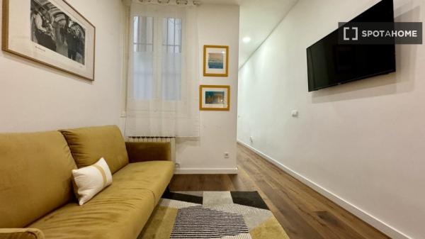 Apartamento entero de 1 habitaciones en Madrid