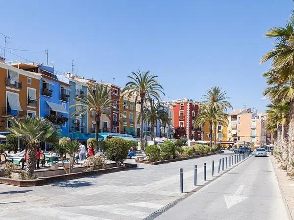 Terreno en calle Cervantes