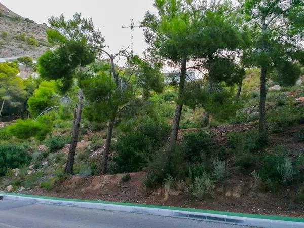 Terreno en calle Berlín