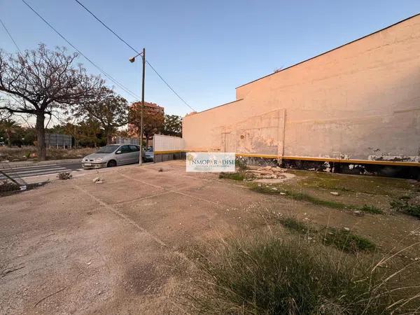 Terreno en calle Burgos