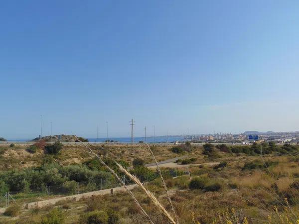 Terreno en Campello Pueblo