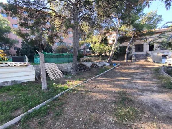 Terreno en Barrio Vistahermosa