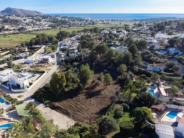 Terreno en calle Torrent