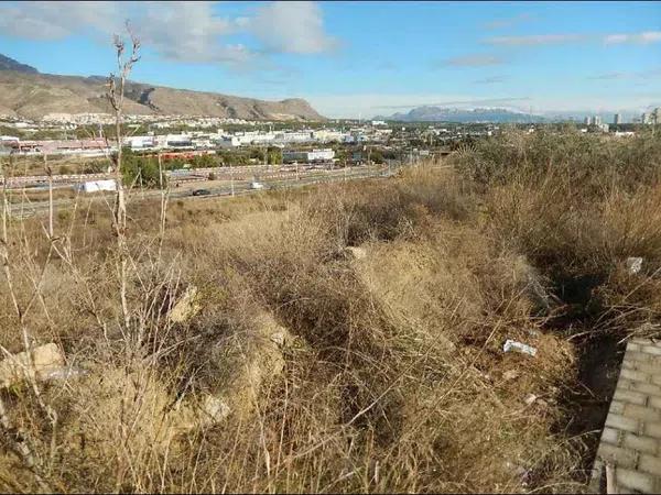 Terreno en Partida la Cala