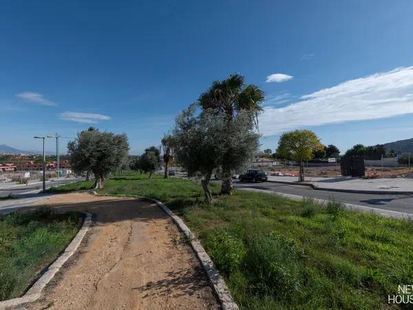 Terreno en calle del Peral s/n