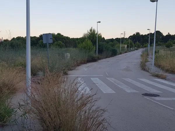 Terreno en calle Tossal de Riera