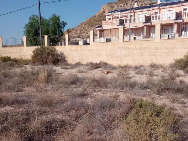 Terreno en calle de la Variscita, 1