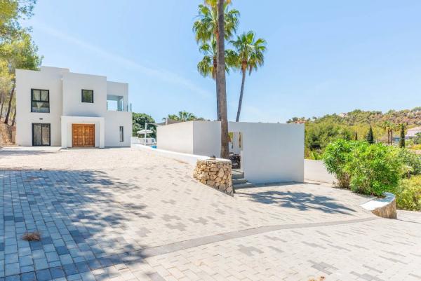 Casa independiente en carretera Moraira-Teulada