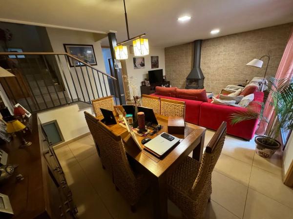 Chalet pareado en calle Campo de Mirra