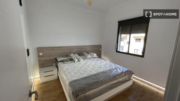 Apartamento completo de 3 dormitorios en Málaga