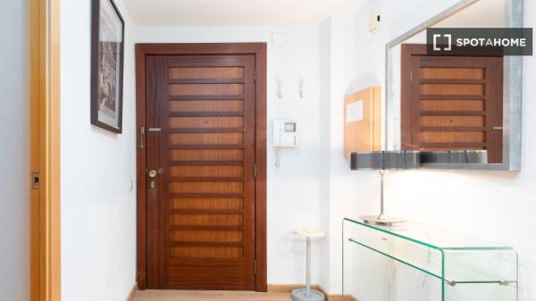 Apartamento entero de 1 dormitorio en València