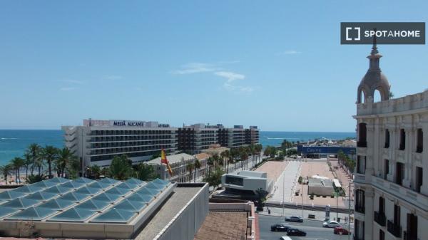 Apartamento completo de 2 habitaciones en Alacant