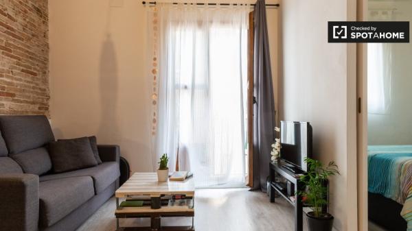 Moderno apartamento de 1 dormitorio en alquiler en El Raval, Barcelona