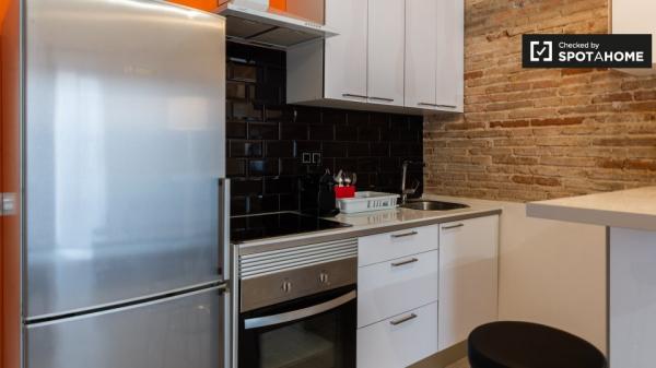 Moderno apartamento de 1 dormitorio en alquiler en El Raval, Barcelona