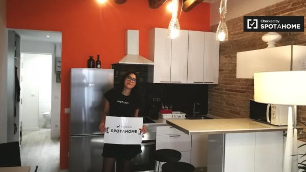 Moderno apartamento de 1 dormitorio en alquiler en El Raval, Barcelona