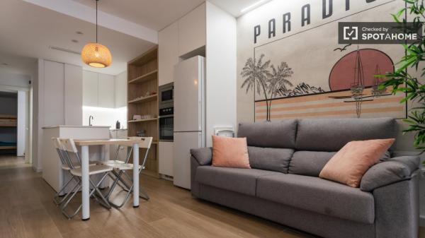 Apartamento tipo estudio en alquiler en Valencia, Valencia