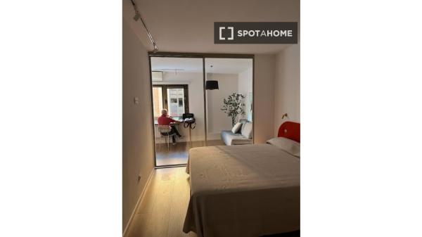 Apartamento de 2 dormitorios en Chamberí, Madrid