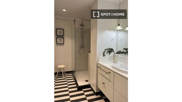 Apartamento de 2 dormitorios en Chamberí, Madrid