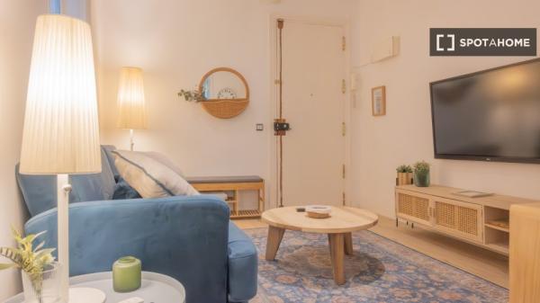 Apartamento de 2 dormitorios en Chamberí, Madrid