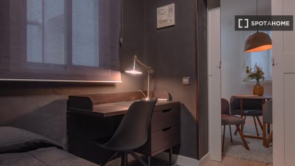 Apartamento de 2 dormitorios en Chamberí, Madrid